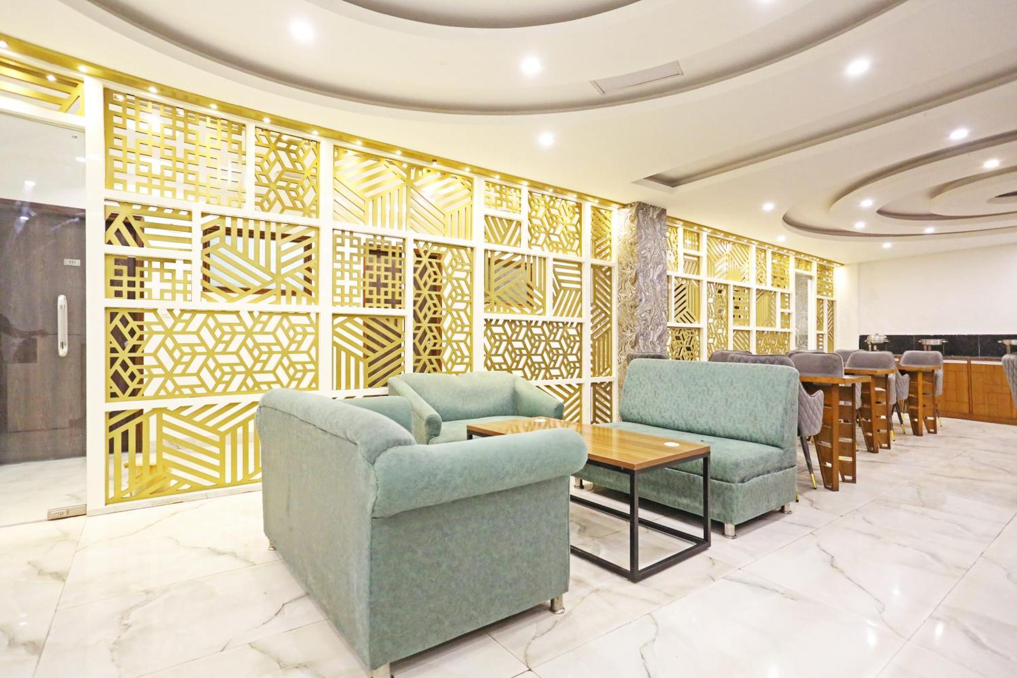 Hotel Ambrosia - A Boutique Hotel New Delhi Buitenkant foto